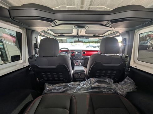 Used 2022 Jeep Wrangler Rubicon image 19