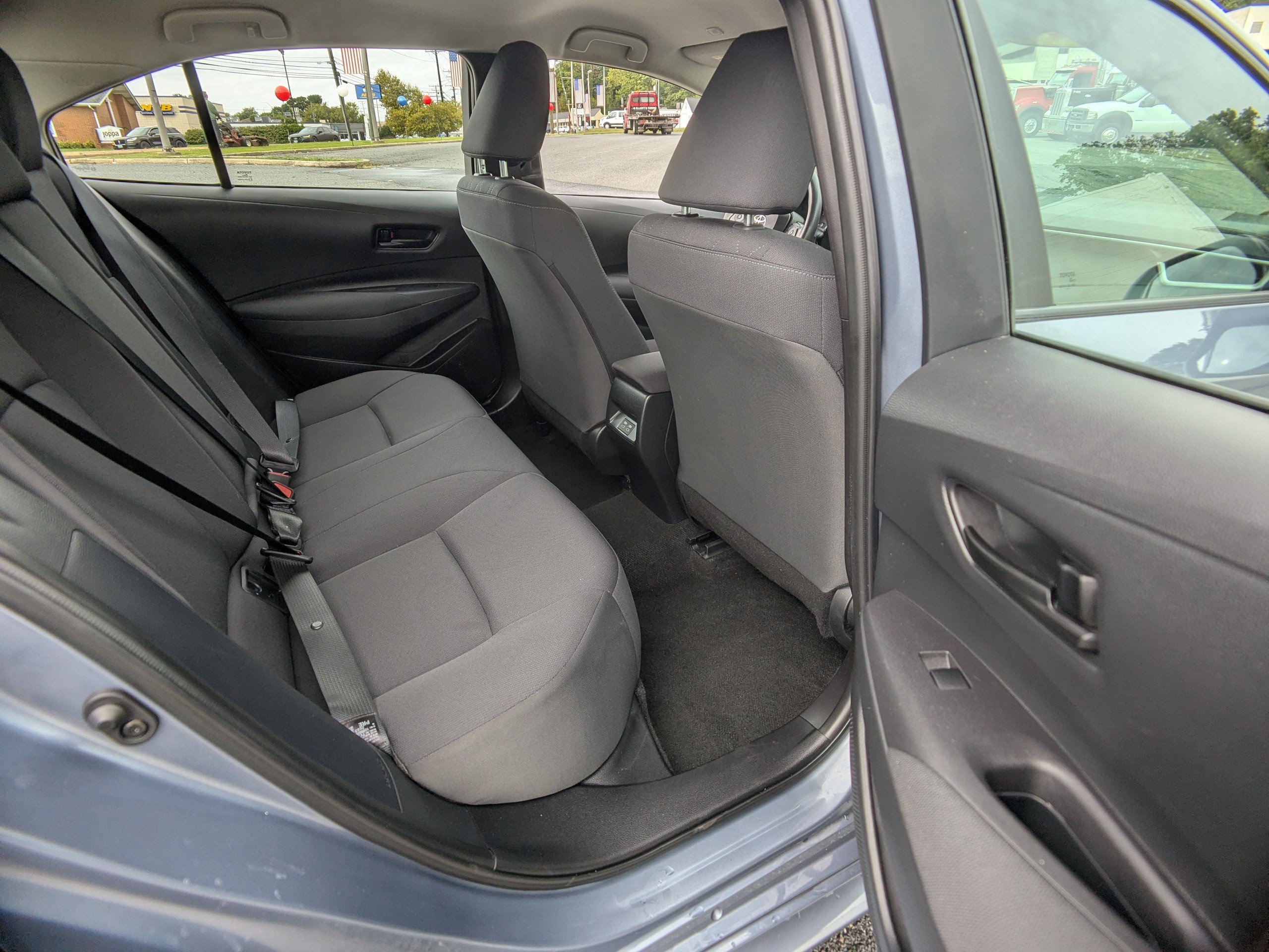 Used 2024 Toyota Corolla LE FWD image 13