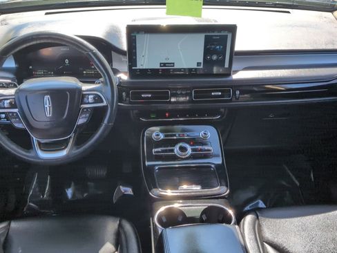 Used 2023 Lincoln Nautilus AWD w/ Premium Package image 25