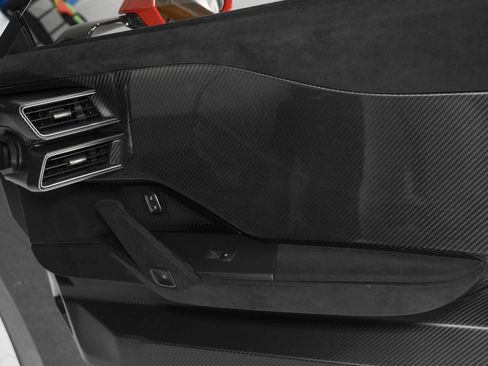 Used 2019 Ford GT RWD image 42