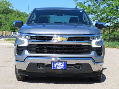 Used 2023 Chevrolet Silverado 1500 LT w/ Protection Package AWD/4WD image 17