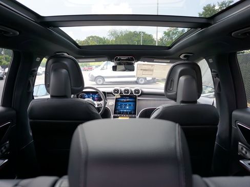 Certified 2025 Mercedes-Benz GLC 300 4MATIC image 72