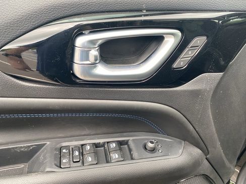 New 2025 Jeep Compass Limited w/ High Altitude Package image 23