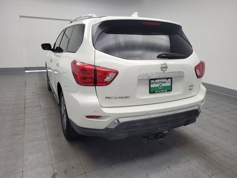 Used 2019 Nissan Pathfinder SV AWD/4WD image 6