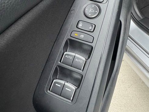 Used 2022 Honda Civic Sport image 16