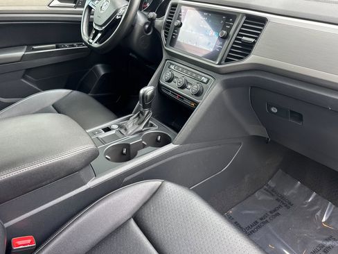Used 2019 Volkswagen Atlas SE w/ Towing Package FWD image 31