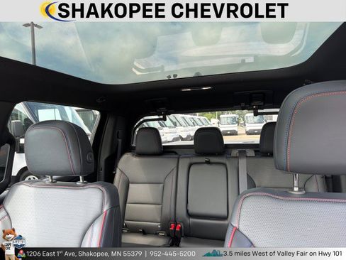 Used 2025 Chevrolet Silverado EV RST AWD/4WD image 5