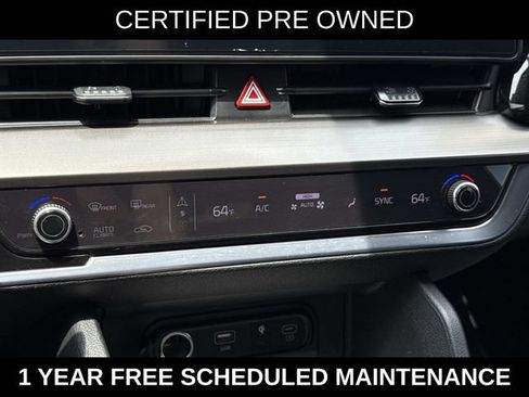 Used 2025 Kia Sportage EX w/ Premium Package FWD image 22