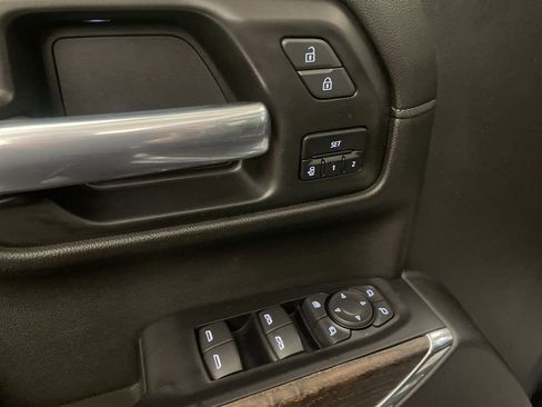 Used 2021 GMC Sierra 1500 Denali w/ Denali Ultimate Package image 18