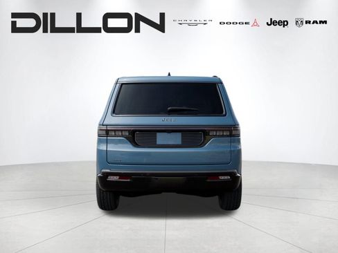 New 2026 Jeep Grand Wagoneer Limited AWD/4WD image 3