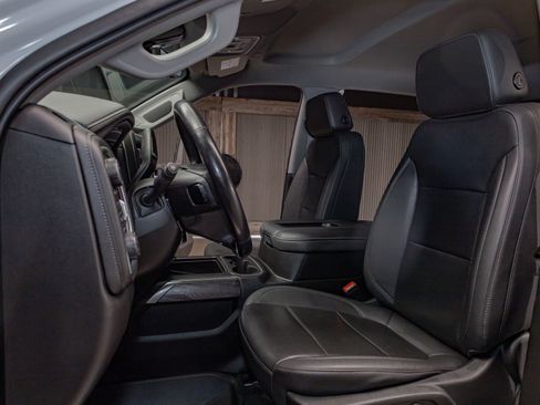 Used 2022 Chevrolet Silverado 2500 LTZ w/ LTZ Plus Package image 22