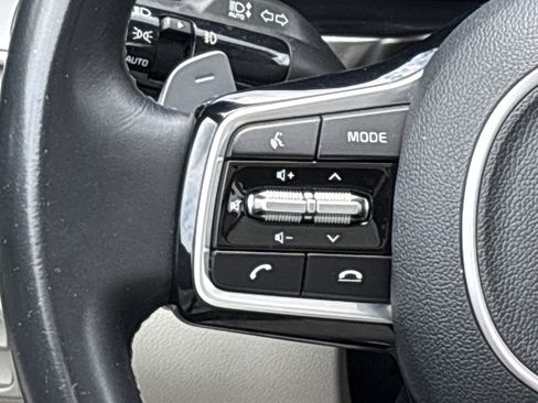 Used 2024 Kia Sorento EX w/ Panoramic Sunroof Package FWD image 23