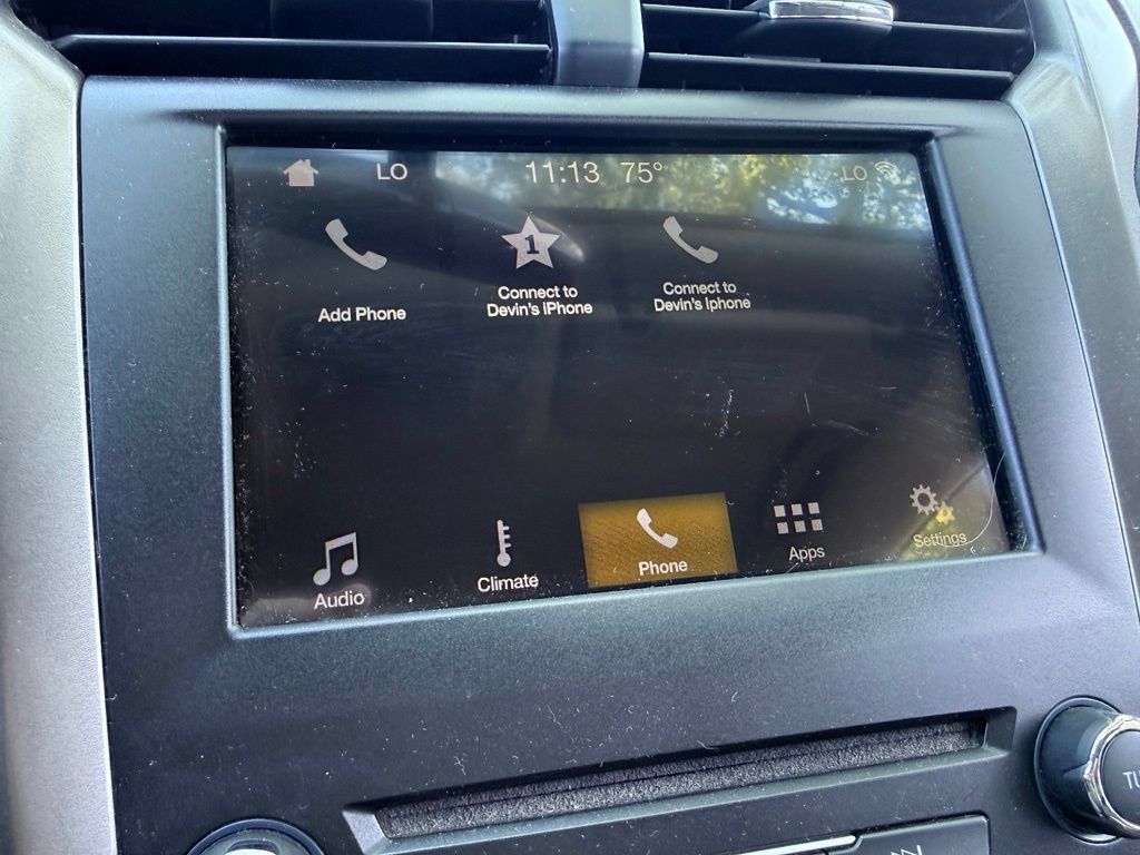 Used 2017 Ford Fusion SE w/ Fusion SE Technology Package FWD image 39
