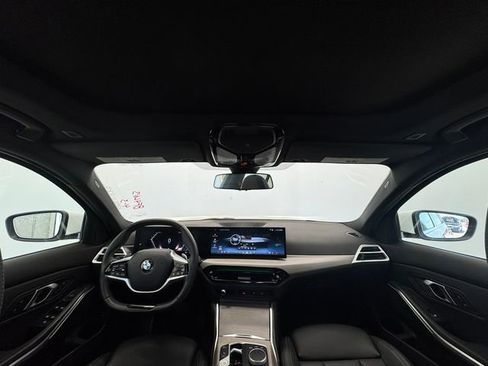 Used 2025 BMW 330i Sedan RWD image 20