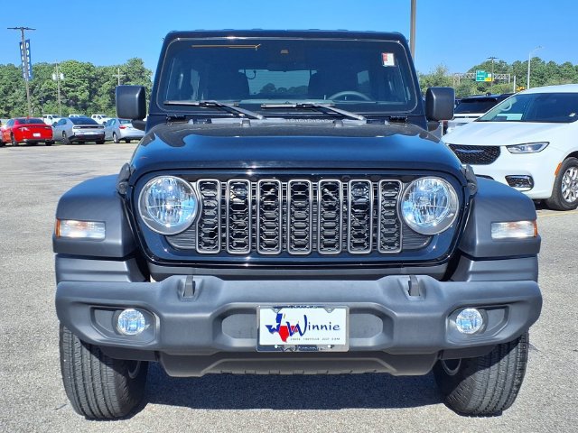 Used 2024 Jeep Wrangler Unlimited Sport AWD/4WD image 2