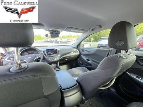 Used 2024 Chevrolet Malibu RS w/ LPO, Floor Liner Package FWD image 25