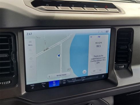 Used 2025 Ford Bronco Badlands image 19