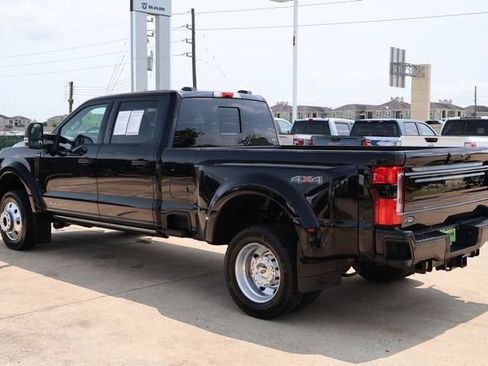 Used 2026 Ford F450 Platinum w/ Camper Package AWD/4WD image 4