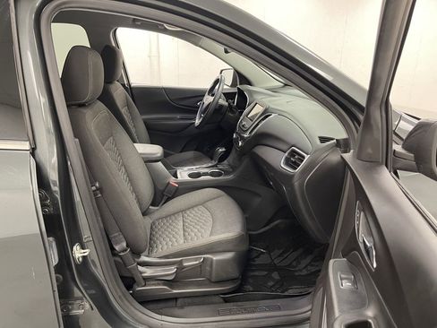Used 2019 Chevrolet Equinox LT image 10