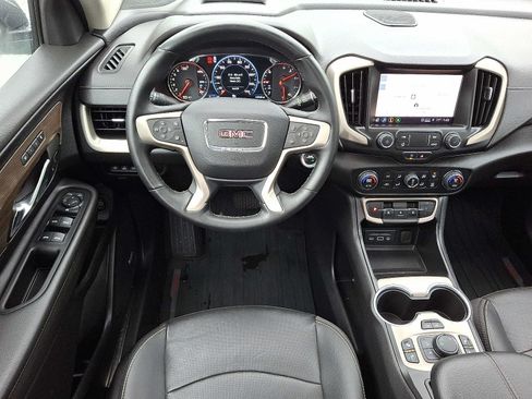 Used 2023 GMC Terrain Denali w/ Denali Premium Package AWD/4WD image 11