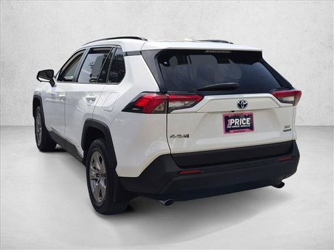 Used 2024 Toyota RAV4 XLE w/ Convenience Package AWD/4WD image 7
