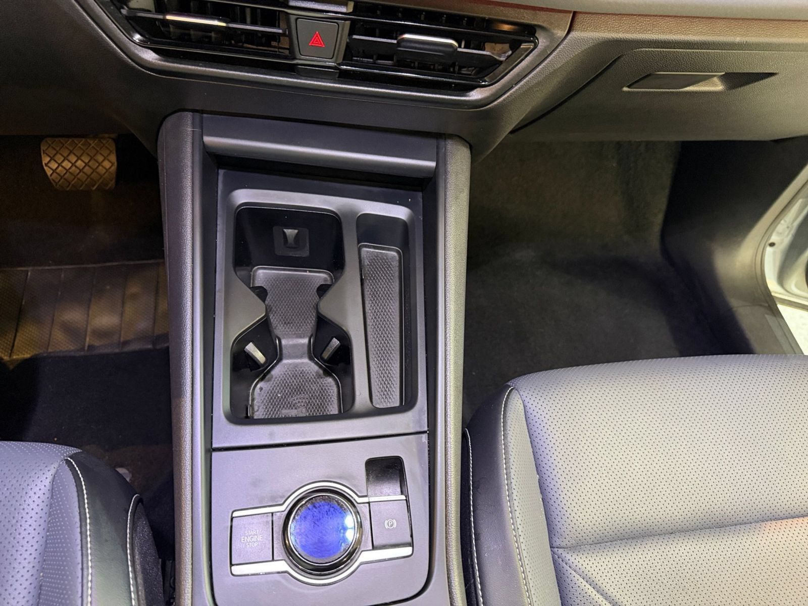Used 2026 Volkswagen Tiguan SE FWD image 42