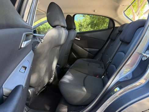 Used 2020 Toyota Yaris LE FWD image 22