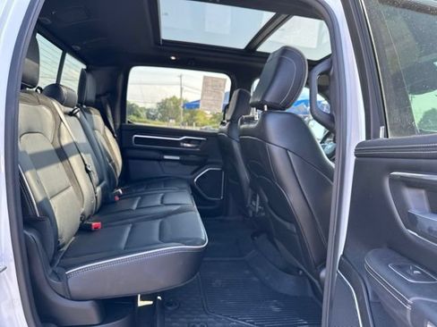 Used 2023 RAM 1500 Laramie AWD/4WD image 17