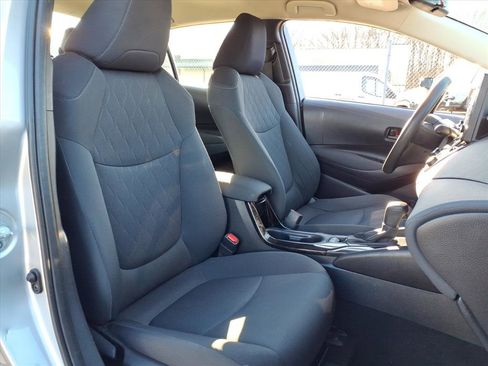 Certified 2022 Toyota Corolla LE image 7