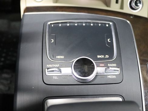 Used 2018 Audi Q5 2.0T Premium AWD/4WD image 40