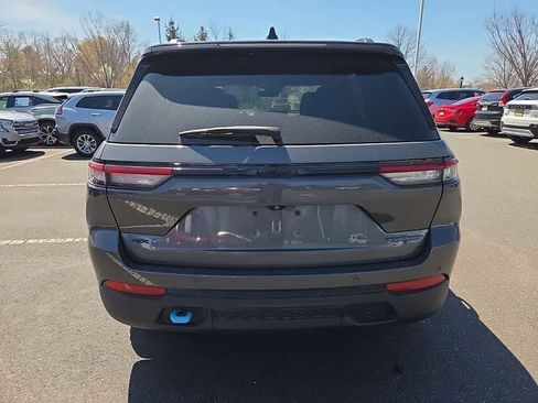 Used 2024 Jeep Grand Cherokee Trailhawk image 6