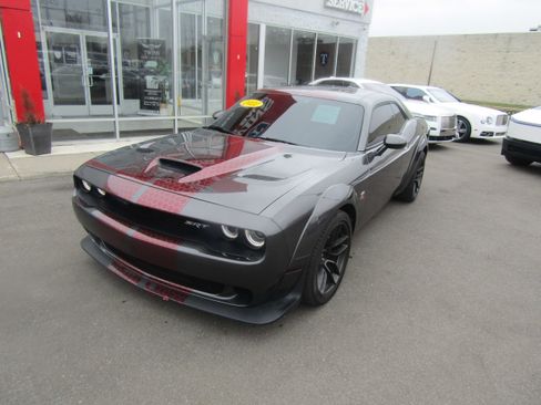 Used 2022 Dodge Challenger R/T Scat Pack image 2