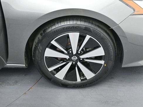 Used 2021 Nissan Altima 2.5 SV image 29