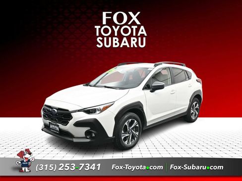 Used 2025 Subaru Crosstrek 2.5i Premium w/ Popular Package #3 AWD/4WD image 1