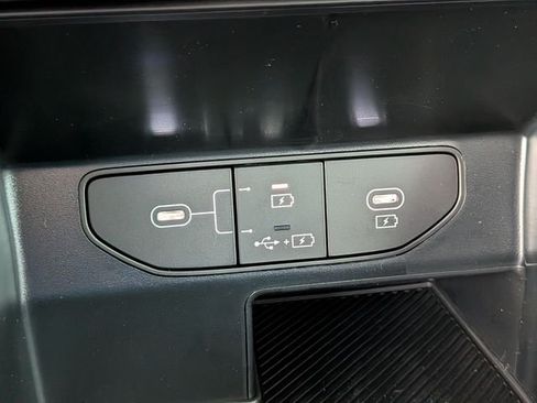 New 2026 Kia Sorento LX FWD image 24