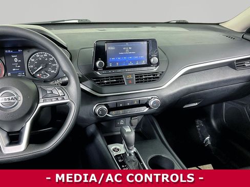 Certified 2022 Nissan Altima 2.5 S w/ Driver Assist Package FWD image 9