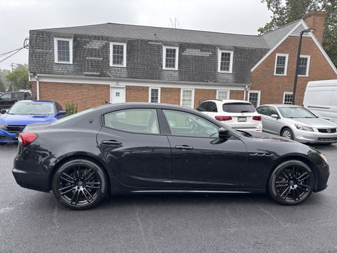 Used 2022 Maserati Ghibli Modena Q4 image 6