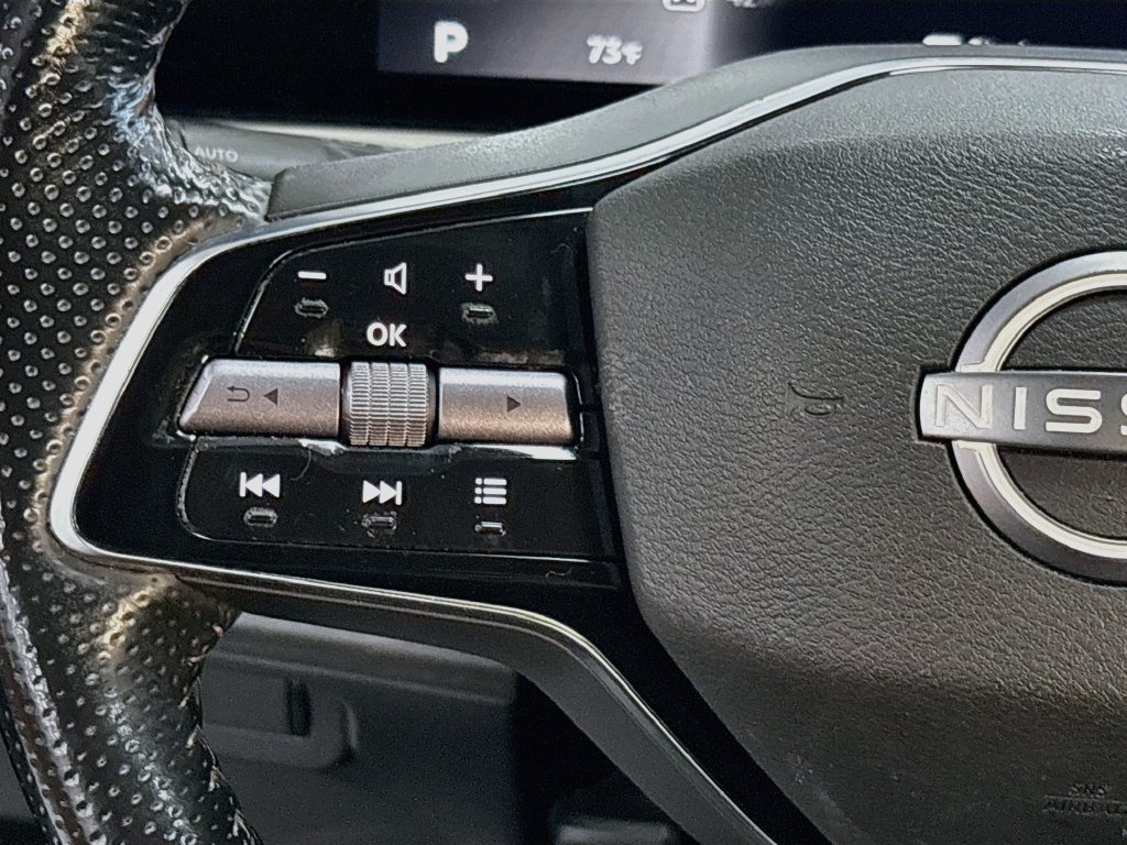 Used 2023 Nissan Ariya FWD image 38