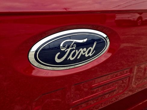 Certified 2022 Ford F150 XLT w/ Equipment Group 302A High AWD/4WD image 31