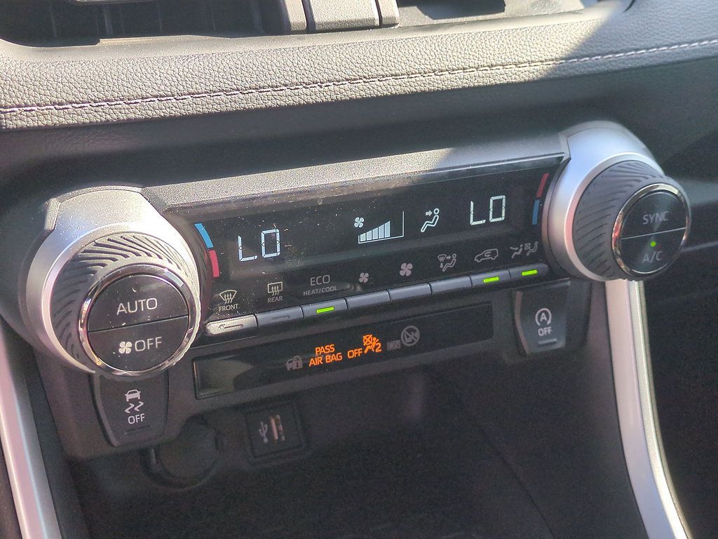 Certified 2024 Toyota RAV4 XLE w/ Convenience Package FWD image 24
