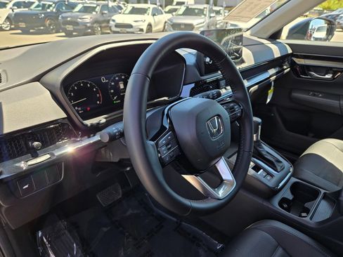 Used 2026 Honda CR-V EX-L image 12
