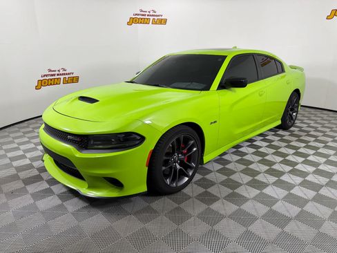 Used 2023 Dodge Charger R/T w/ Plus Group RWD image 1