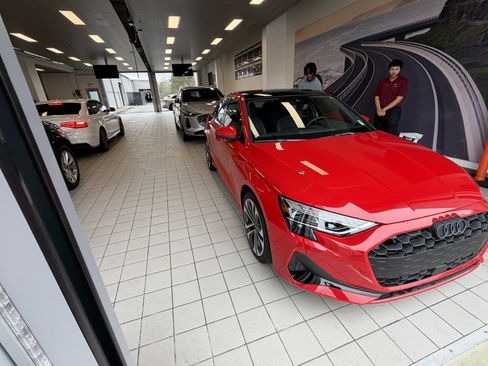 Used 2025 Audi A3 2.0T Premium w/ Black Optic Package image 6