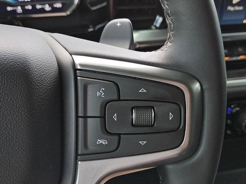 Used 2025 Chevrolet Silverado 1500 LTZ AWD/4WD image 23
