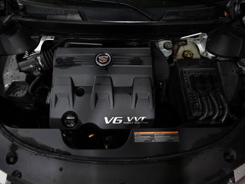 Used 2016 Cadillac SRX FWD image 25