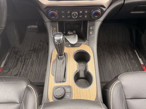 Used 2019 GMC Acadia Denali w/ Technology Package image 21