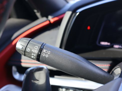 Certified 2023 Chevrolet Corvette Stingray Preferred Cpe w/ Z51 Performance Package image 20