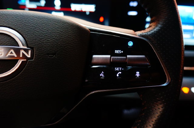 Certified 2023 Nissan Ariya FWD image 18