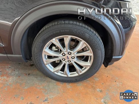 Used 2024 Ford Explorer Limited image 10