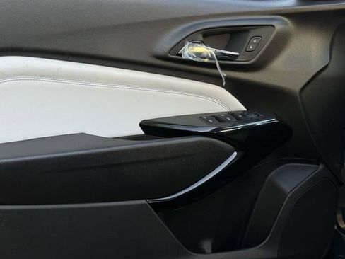 New 2026 Chevrolet Trax LT w/ Driver Confidence Package image 25